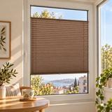 Kahverengi plise perde — Balkon görünümü